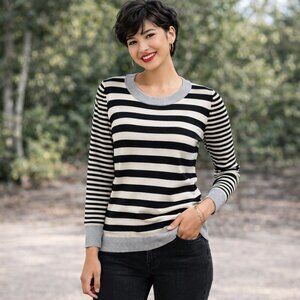 Jr. Large PINK ROSE sweater. Striped casual long sleeve striped top. Everyday